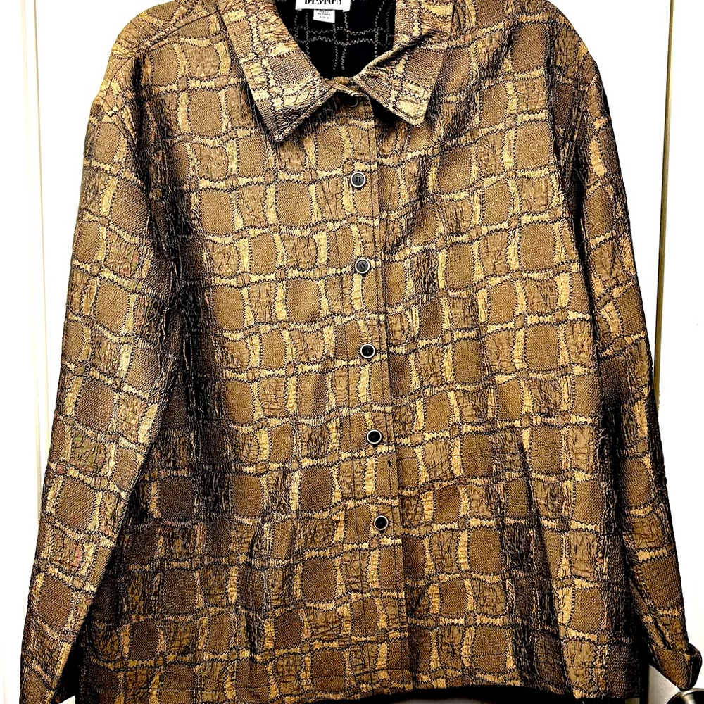 Chicos design Ladies jacket size 3- Textured Brown and Tan
